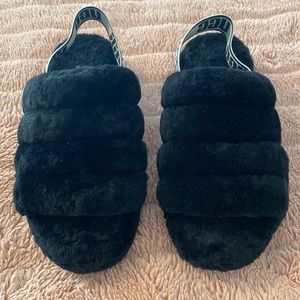 Ugg fluffy slides